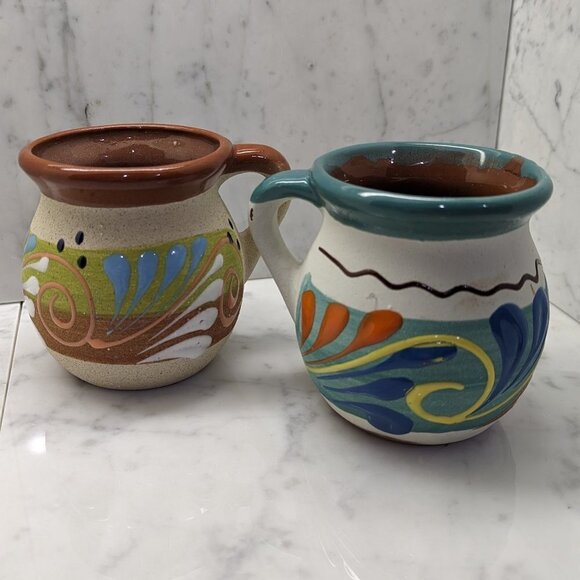 Pair of hand glazed pottery mugs from Mexico - Picture 1 of 8